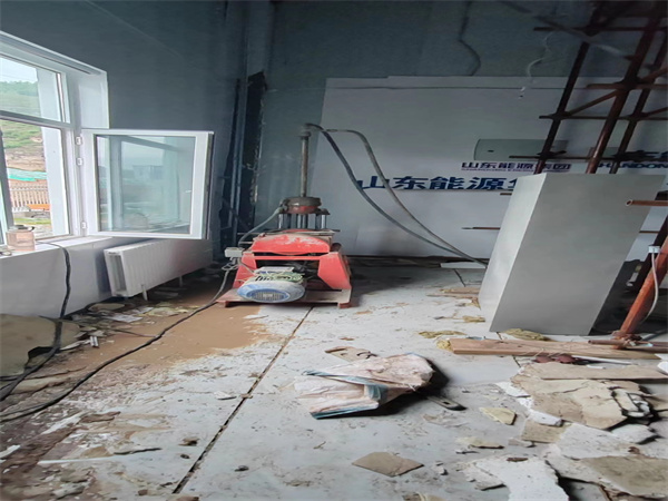 兴庆地基基础下沉墙体裂缝加固注浆顶升施工